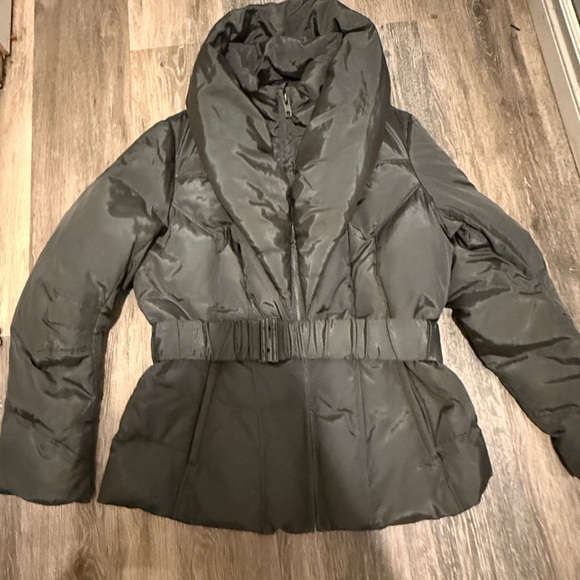 Down Filled Danier Belted Jacket - Picture 2 of 3